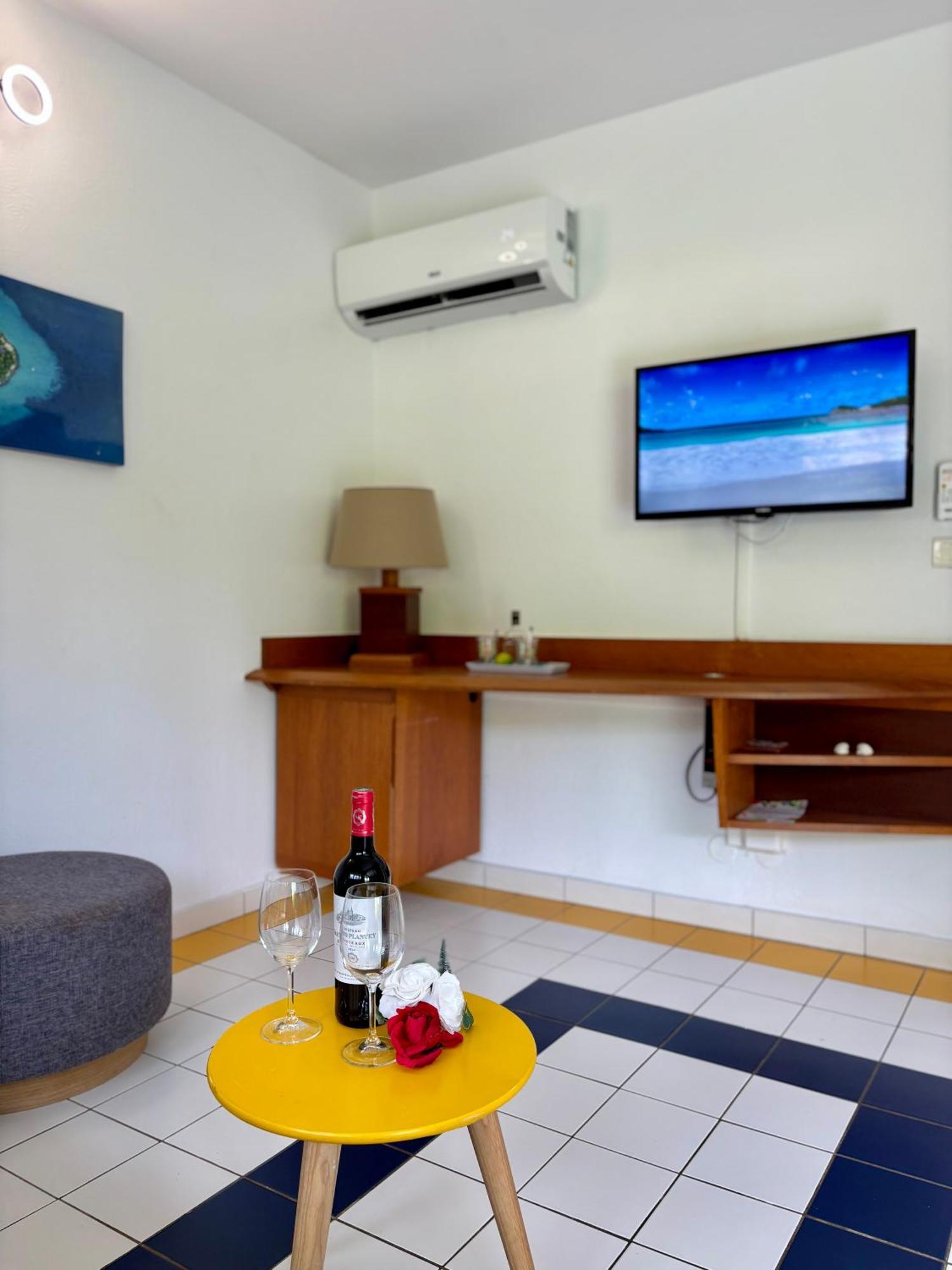 Katalea - Blue Dream, Plage, Piscine, Bar Grand-Bourg (Marie Galante) Экстерьер фото
